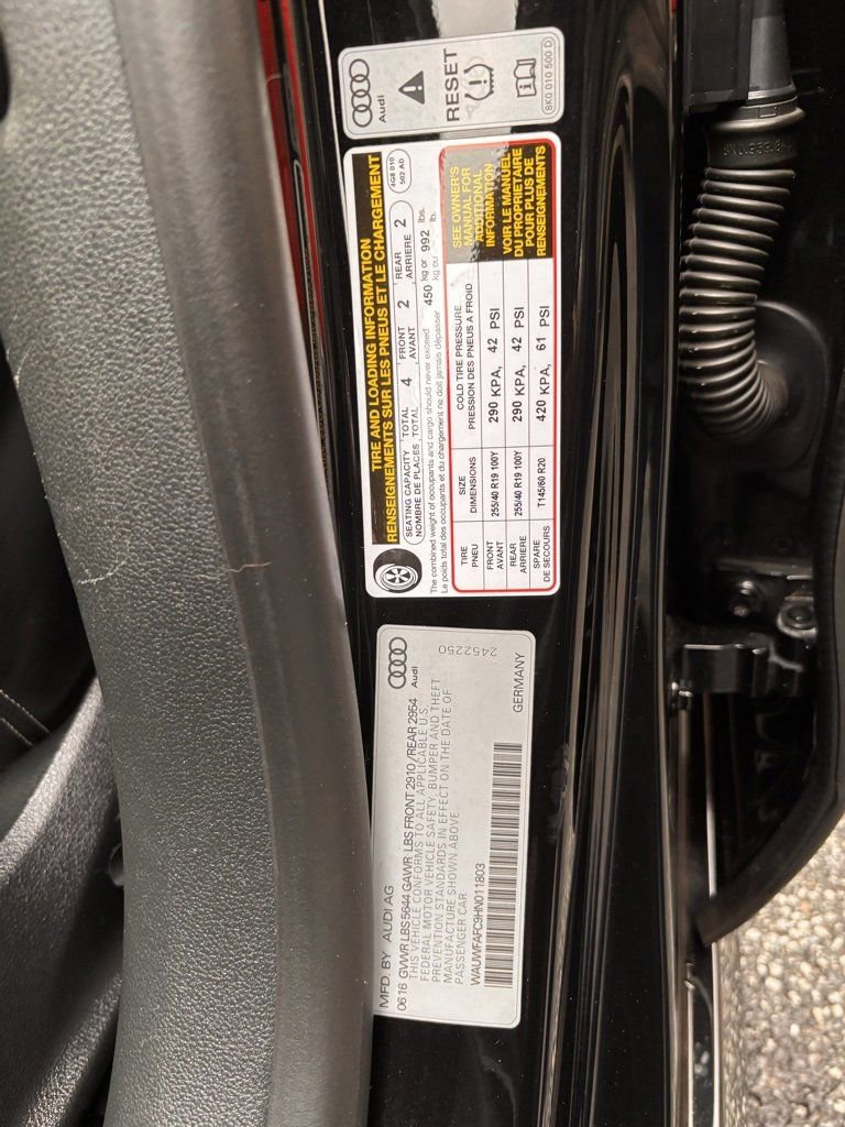 Used 2017 Audi S7 Premium Plus w/ Cold Weather Package image 40