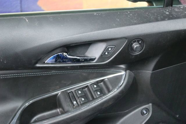 Used 2018 Chevrolet Cruze Premier w/ Premier True North Edition FWD image 11