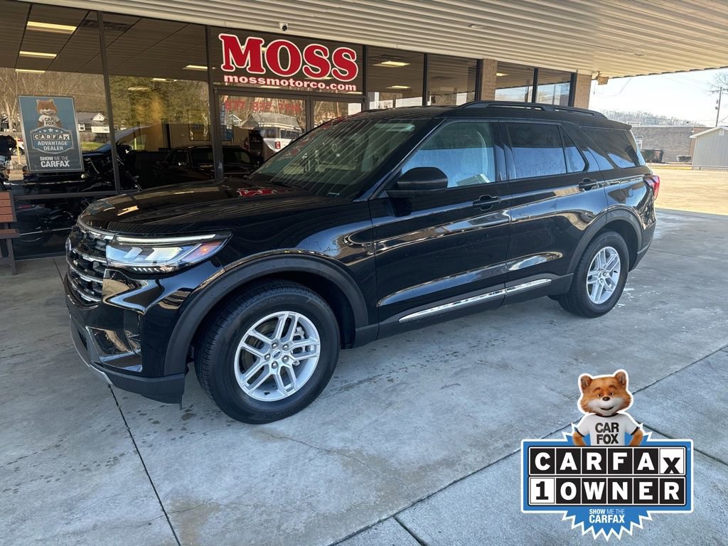 Certified 2025 Ford Explorer Active w/ Active Comfort Package RWD image 1