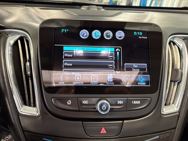 Used 2017 Chevrolet Malibu Premier w/ Premier Sun and Wheel Package FWD image 37