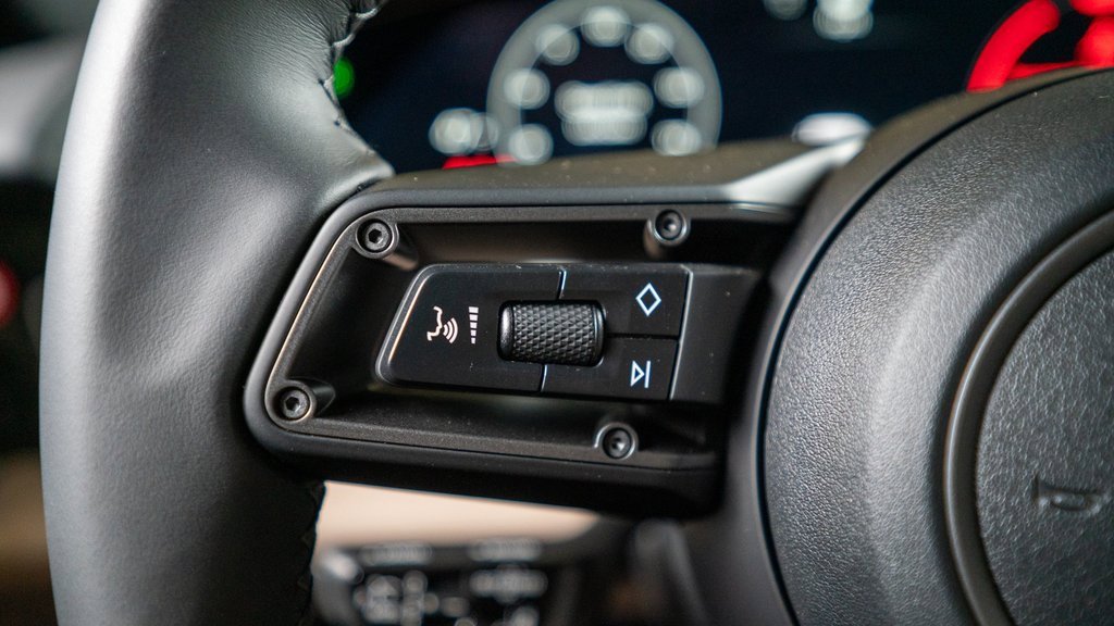 New 2025 Porsche Taycan image 29