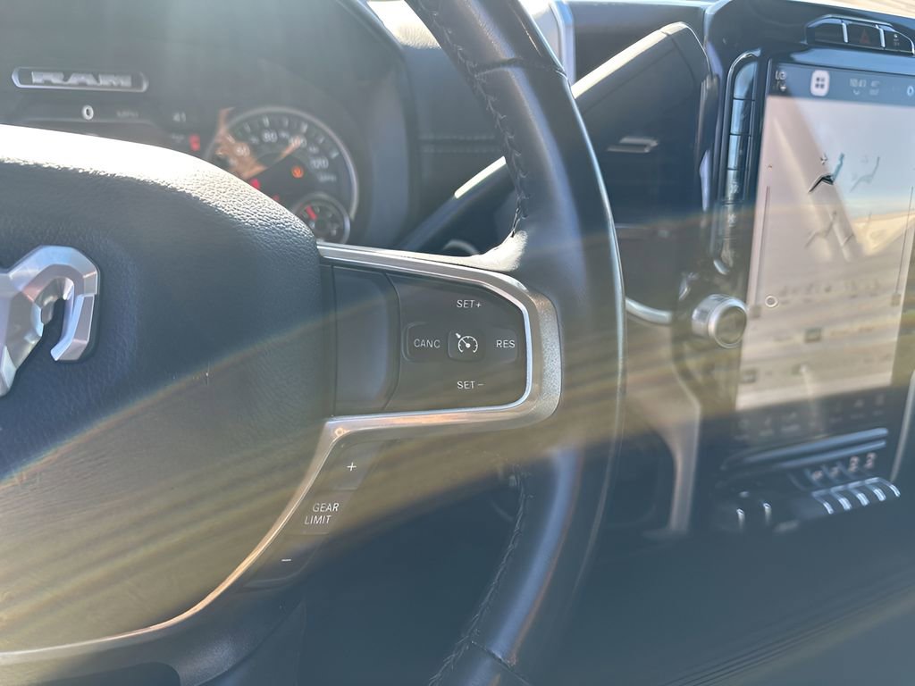 Used 2024 RAM 2500 Laramie image 31
