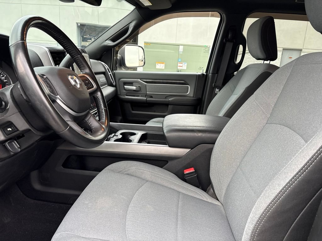 Used 2021 RAM 3500 Big Horn AWD/4WD image 12