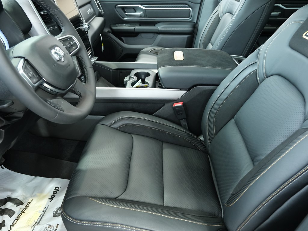 New 2026 RAM 1500 4x4 Crew Cab image 5