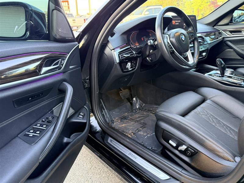 Used 2022 BMW 540i w/ Premium Package RWD image 25