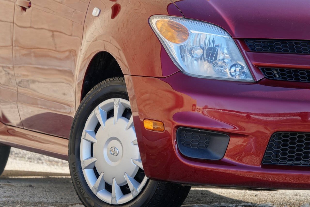 Used 2006 Scion xA FWD image 41
