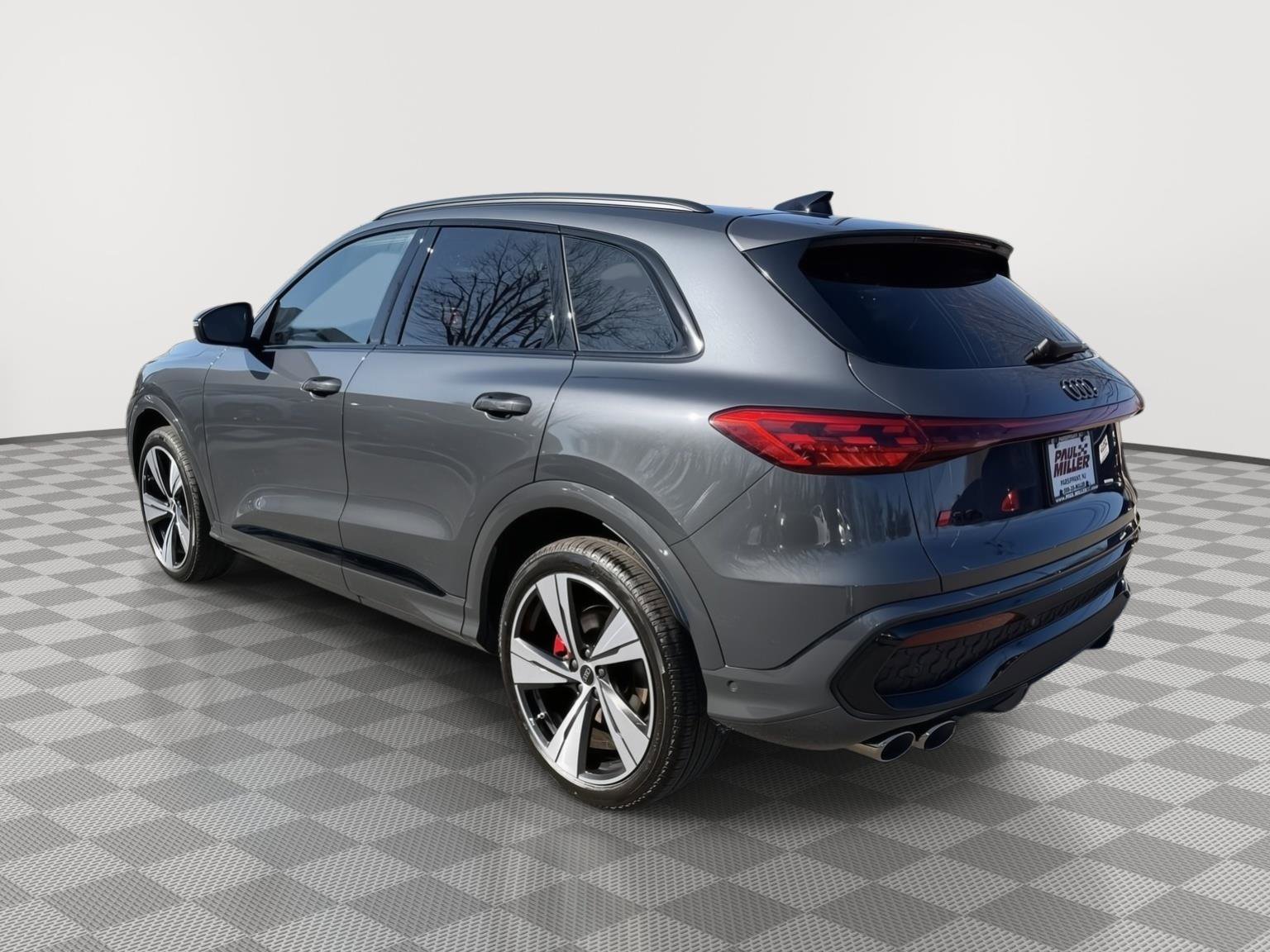 New 2025 Audi SQ5 Premium Plus image 4