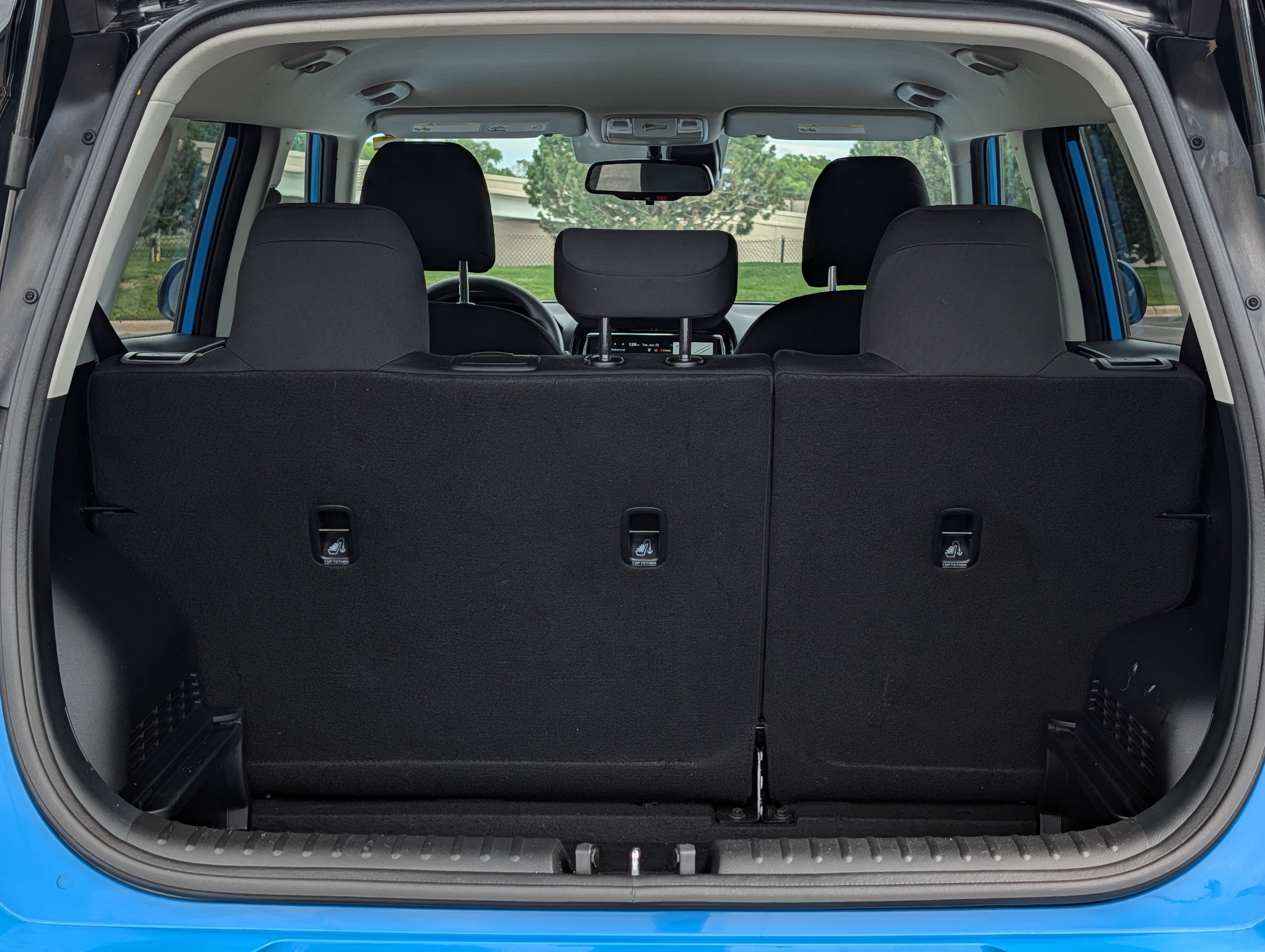 Certified 2025 Kia Soul S FWD image 18