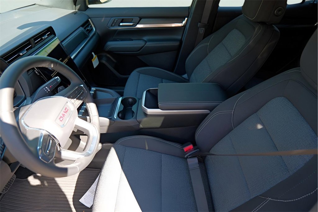 New 2026 GMC Terrain Elevation w/ Technology Package II image 9