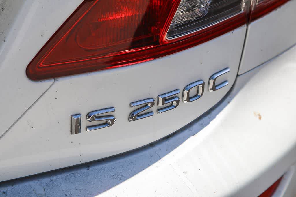Used 2010 Lexus IS 250C RWD image 11