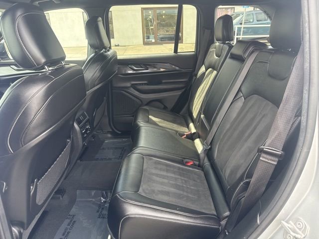Certified 2023 Jeep Grand Cherokee Altitude RWD image 26