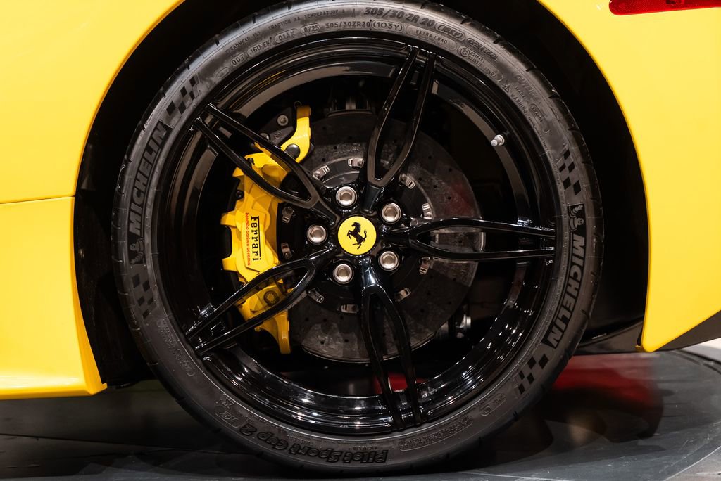 Certified 2015 Ferrari 458 Speciale A RWD image 15