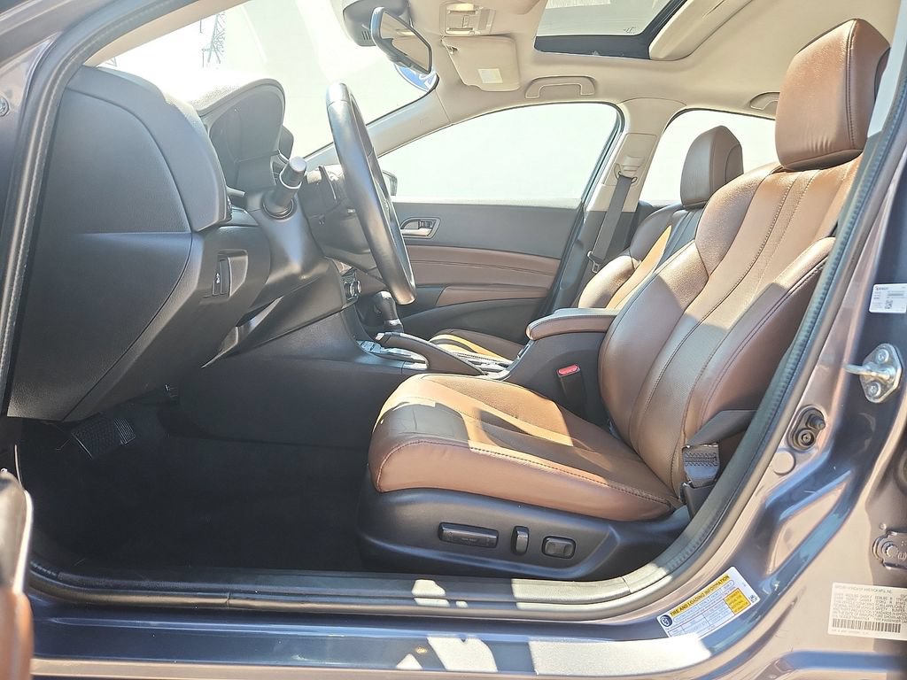 Used 2019 Acura ILX FWD image 8