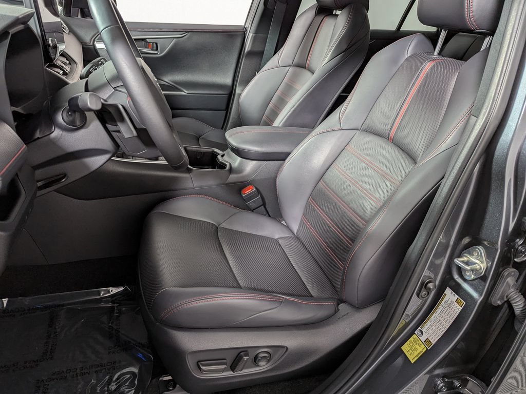 Used 2024 Toyota RAV4 XSE w/ Premium Package AWD/4WD image 19