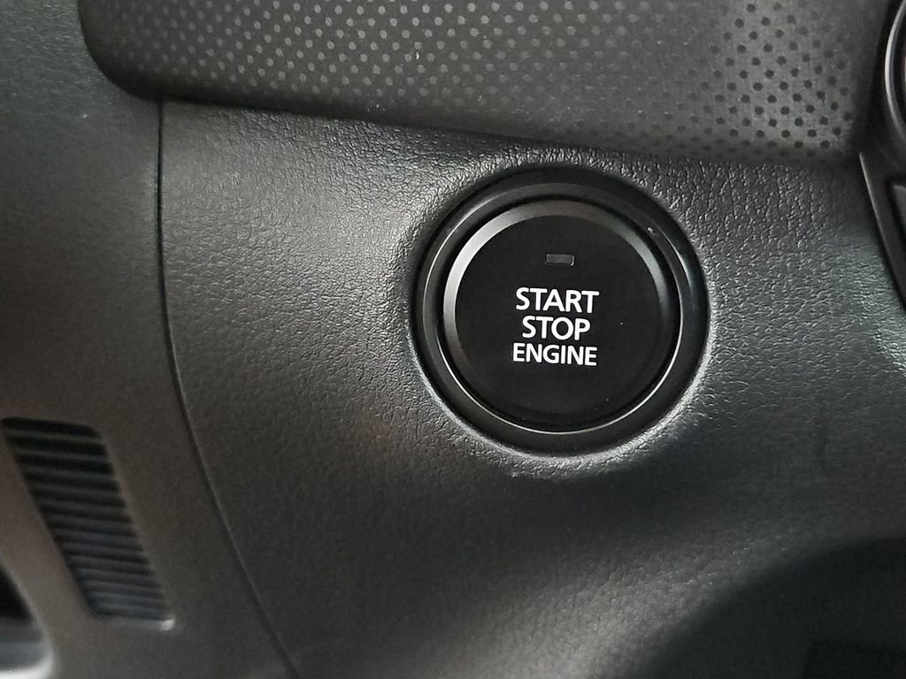 Used 2025 MAZDA CX-50 AWD 2.5 S w/ Premium Package image 22