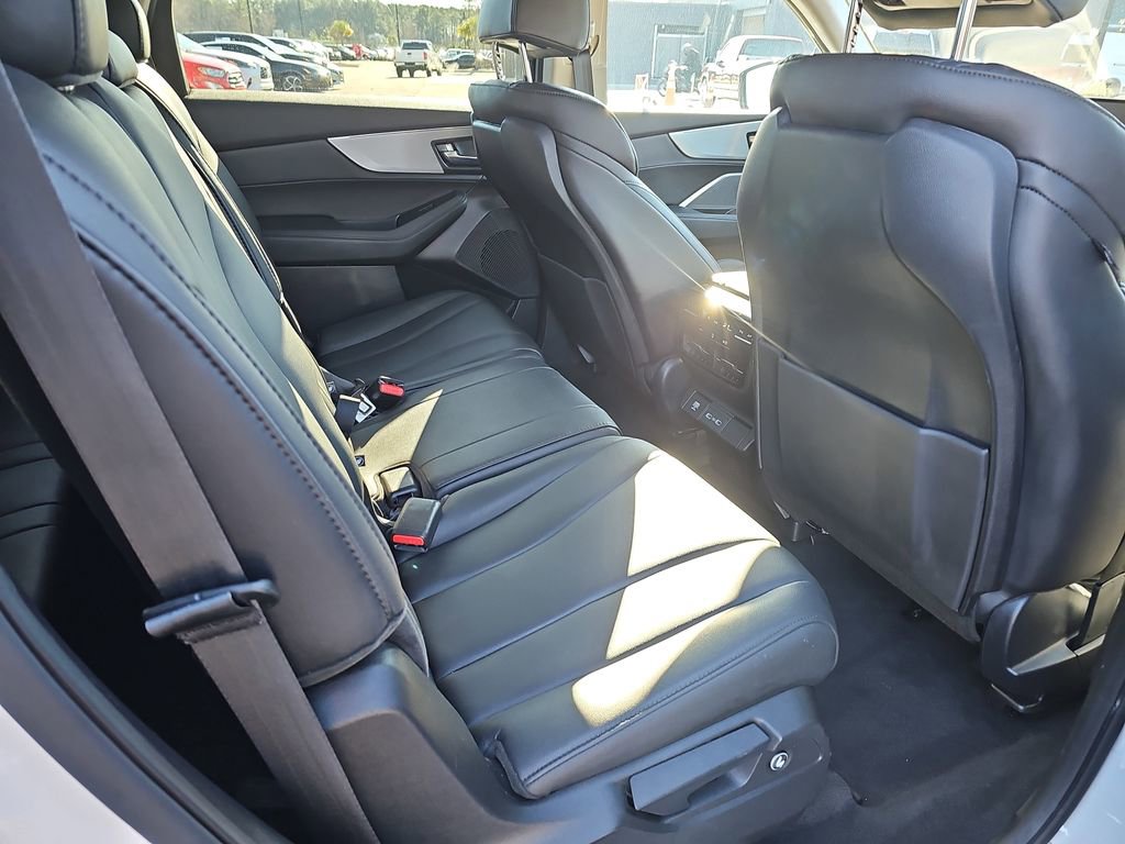 Used 2024 Acura MDX FWD image 14
