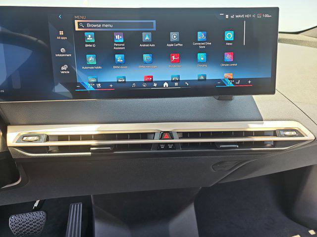 New 2026 BMW iX xDrive60 w/ Executive Package image 23