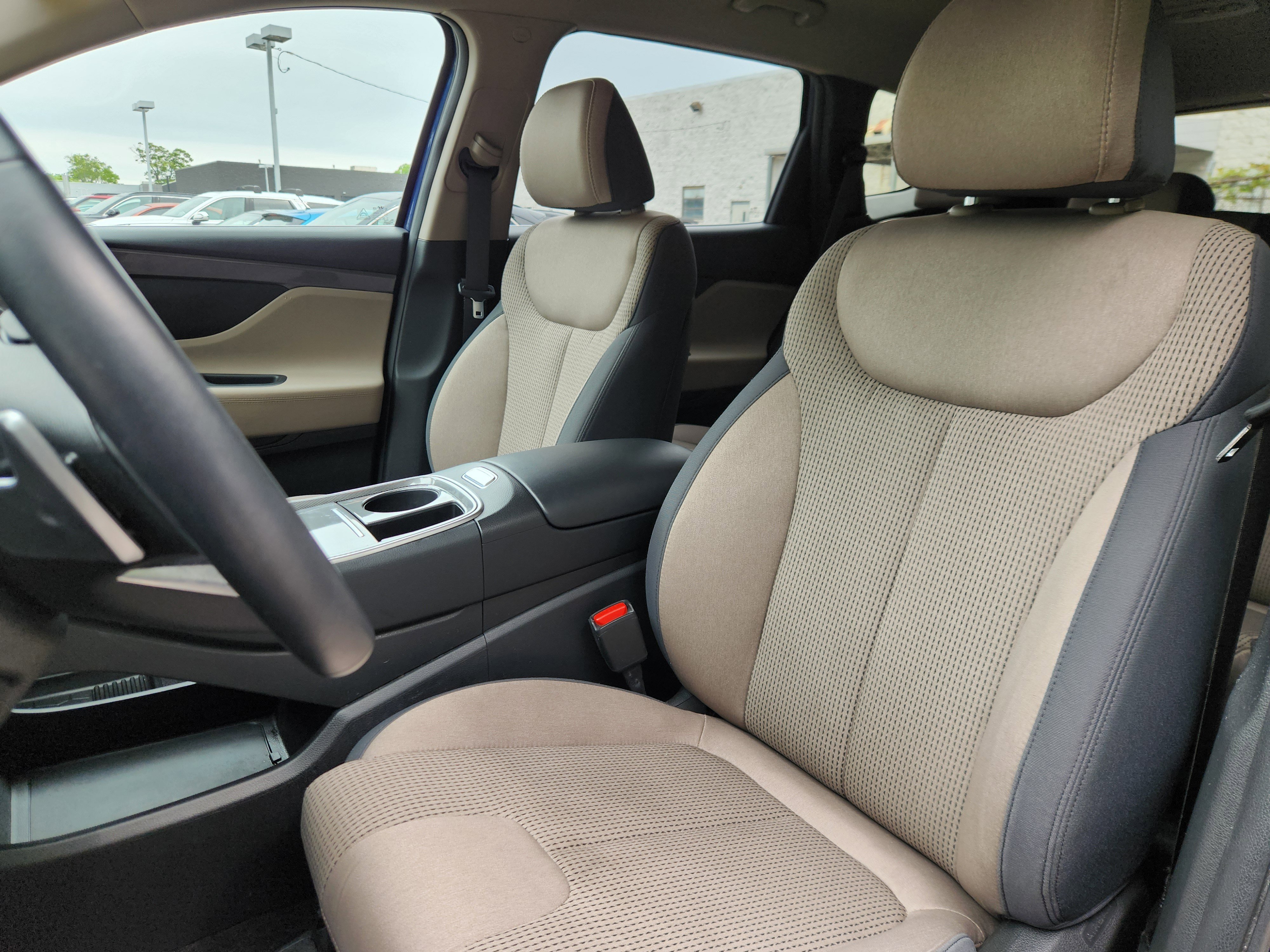 Certified 2023 Hyundai Santa Fe SEL AWD/4WD image 7