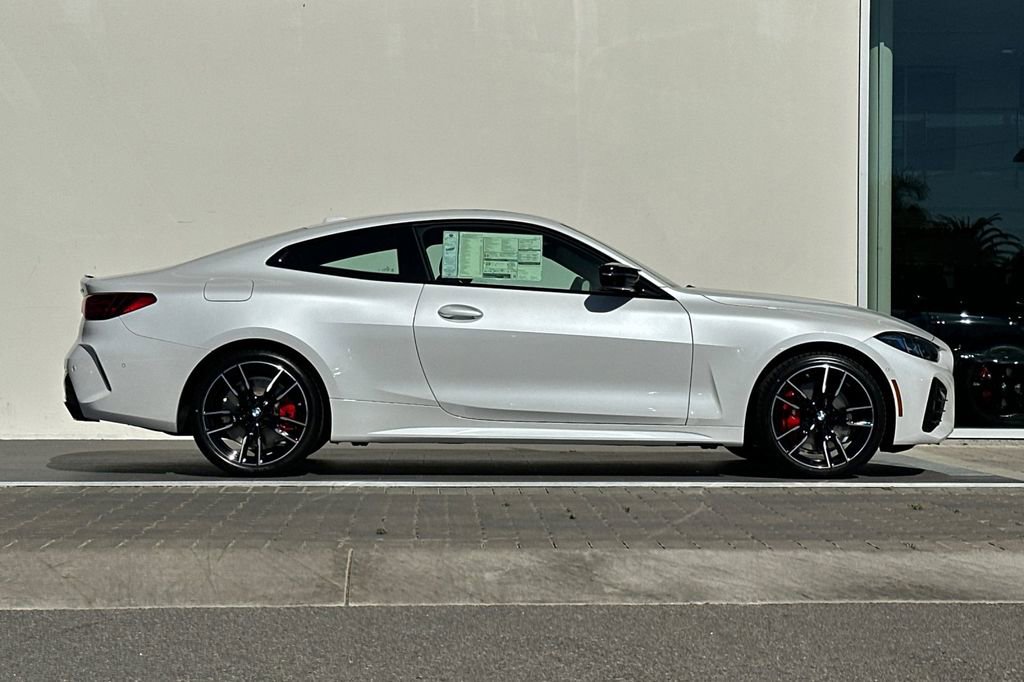 New 2026 BMW 440i xDrive Coupe w/ Parking Assistance Package image 2