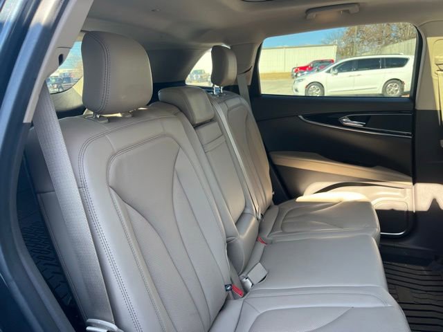 Used 2022 Lincoln Nautilus Reserve image 24