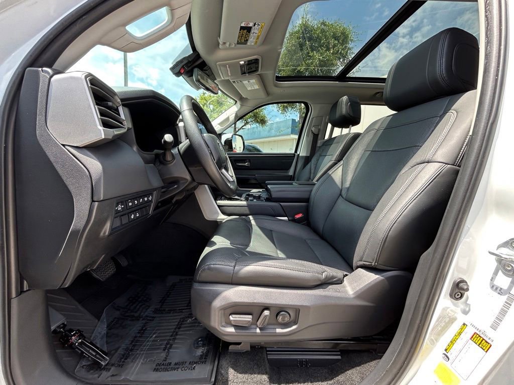 Used 2024 Toyota Tundra Limited AWD/4WD image 10