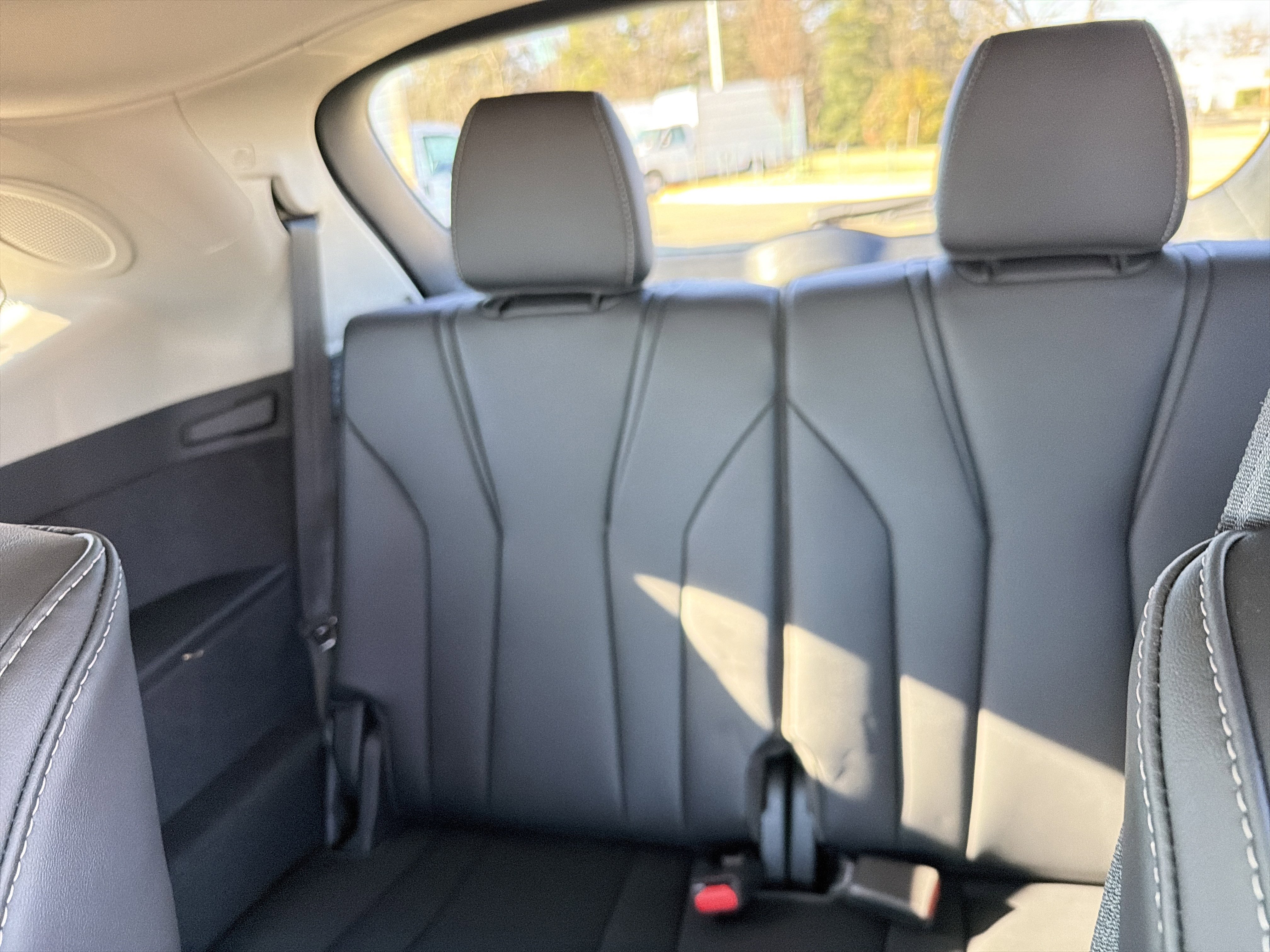 Certified 2026 Acura MDX FWD w/ Technology Package image 32