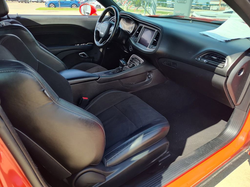 Used 2022 Dodge Challenger R/T w/ Plus Package RWD image 30