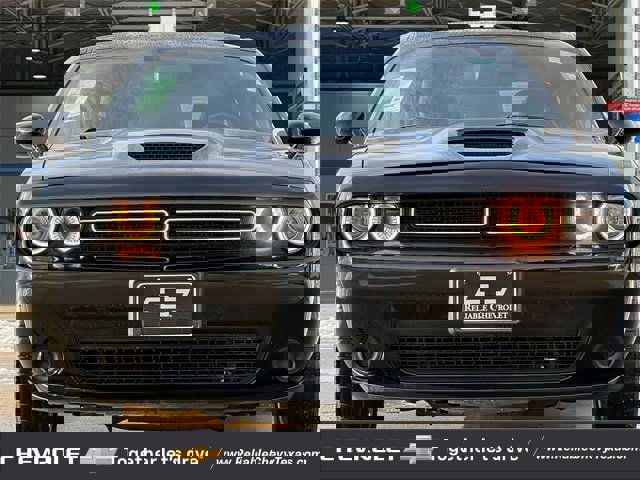 Used 2022 Dodge Challenger GT image 3