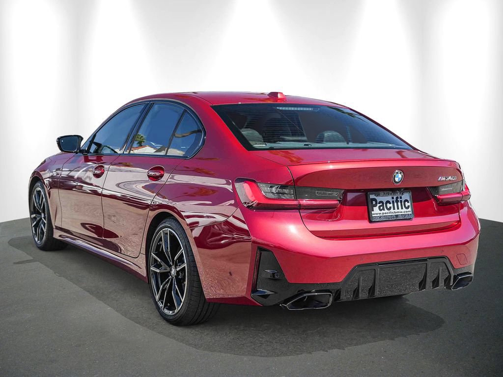 Used 2025 BMW M340i Sedan RWD image 4