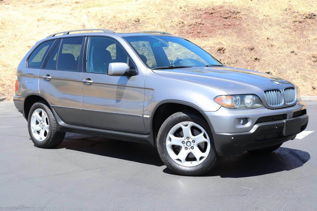 Used 2005 BMW X5 3.0i image 1