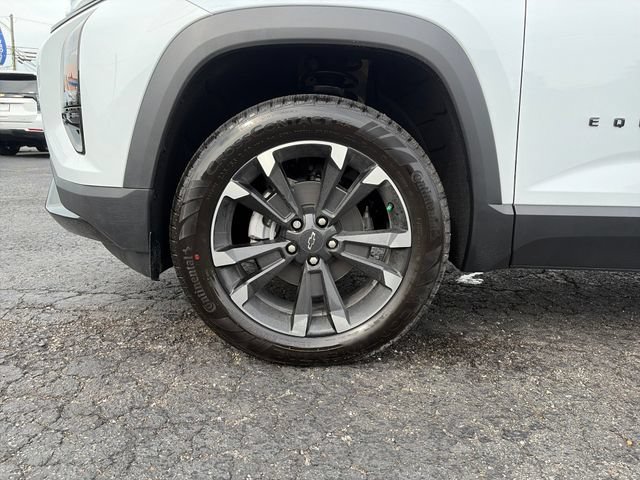 New 2027 Chevrolet Equinox RS w/ Safety and Technology Package FWD image 25