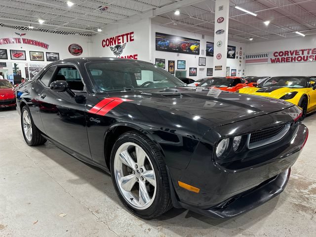 Used 2014 Dodge Challenger R/T RWD image 10