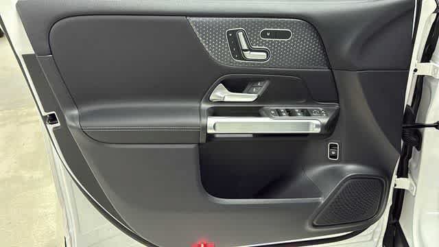 Certified 2026 Mercedes-Benz GLB 250 4MATIC image 13