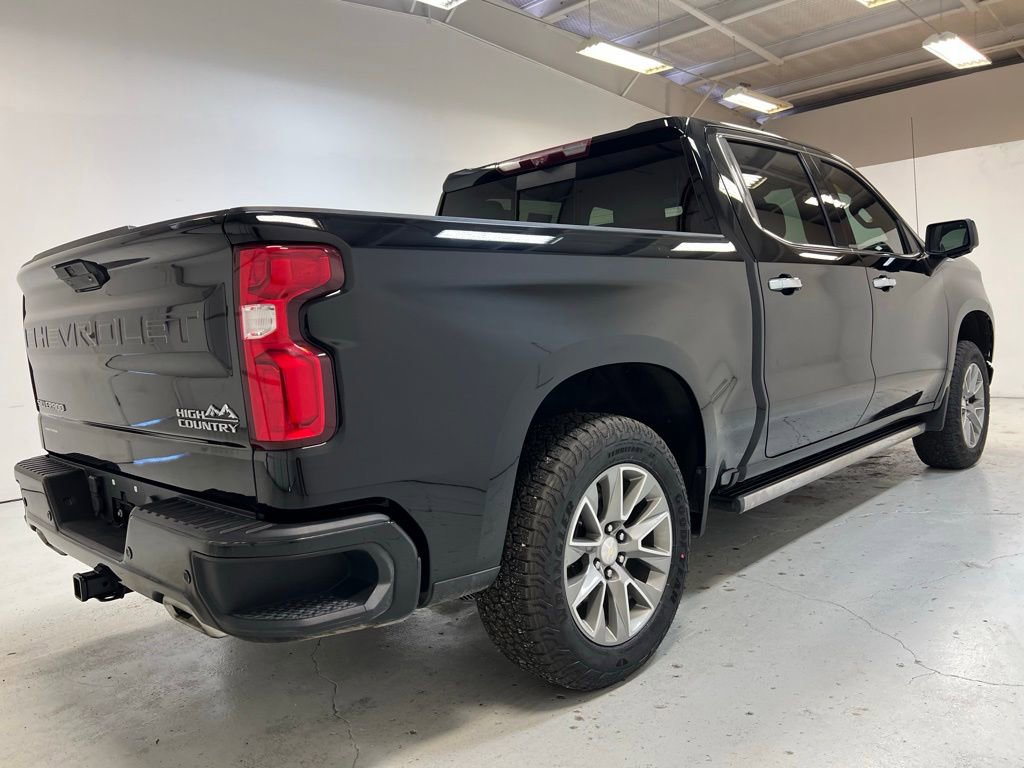 Used 2020 Chevrolet Silverado 1500 High Country w/ Technology Package image 9