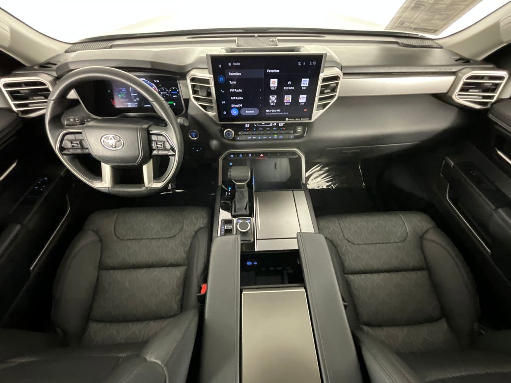Used 2023 Toyota Sequoia SR5 w/ SR5 Premium Package AWD/4WD image 10
