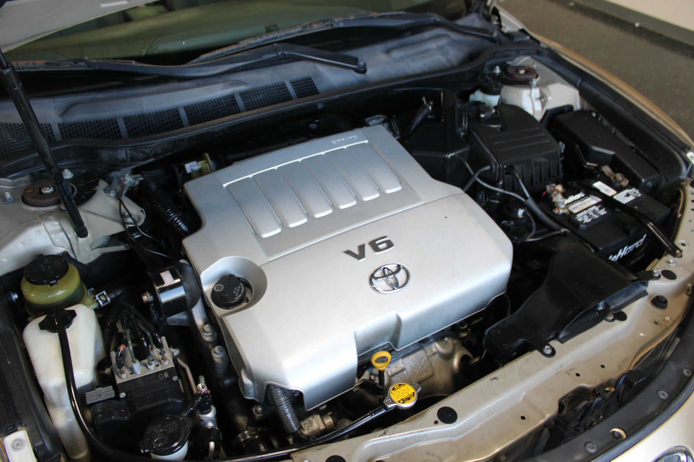 Used 2010 Toyota Camry XLE image 29