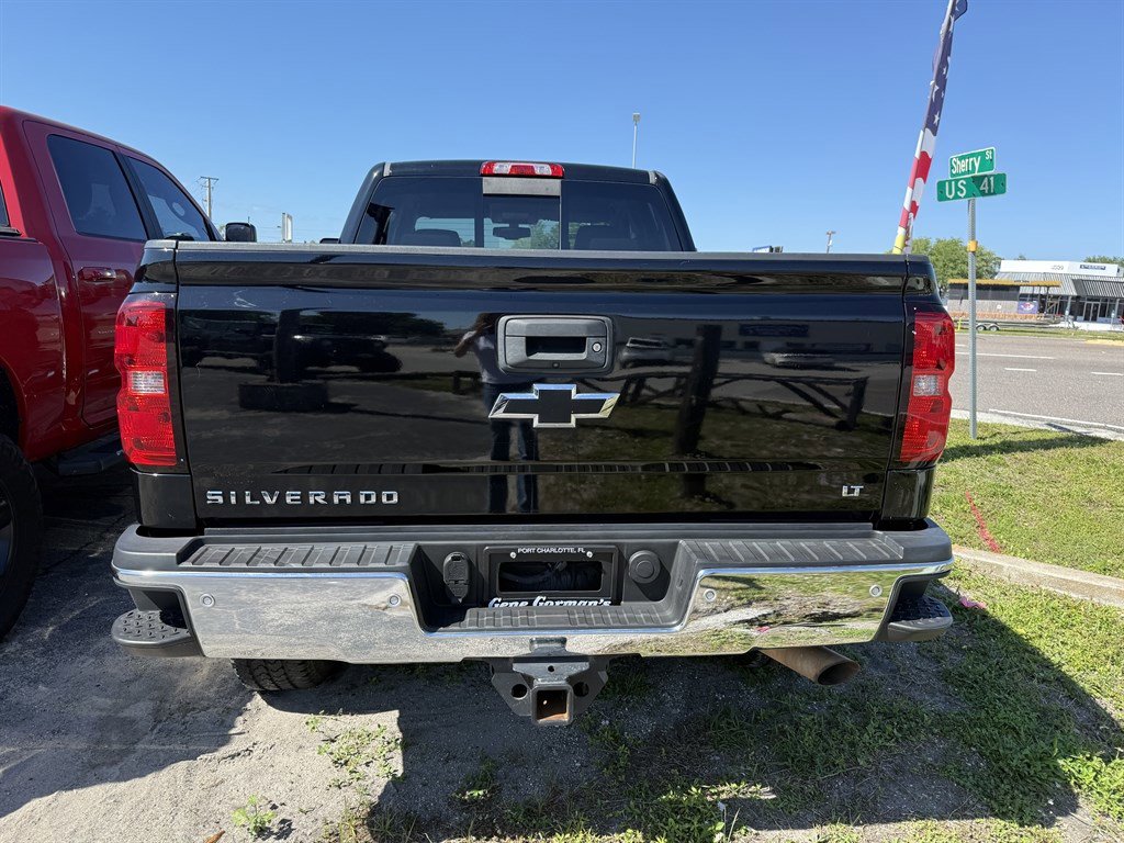 Used 2019 Chevrolet Silverado 2500 LT w/ All Star Edition AWD/4WD image 4