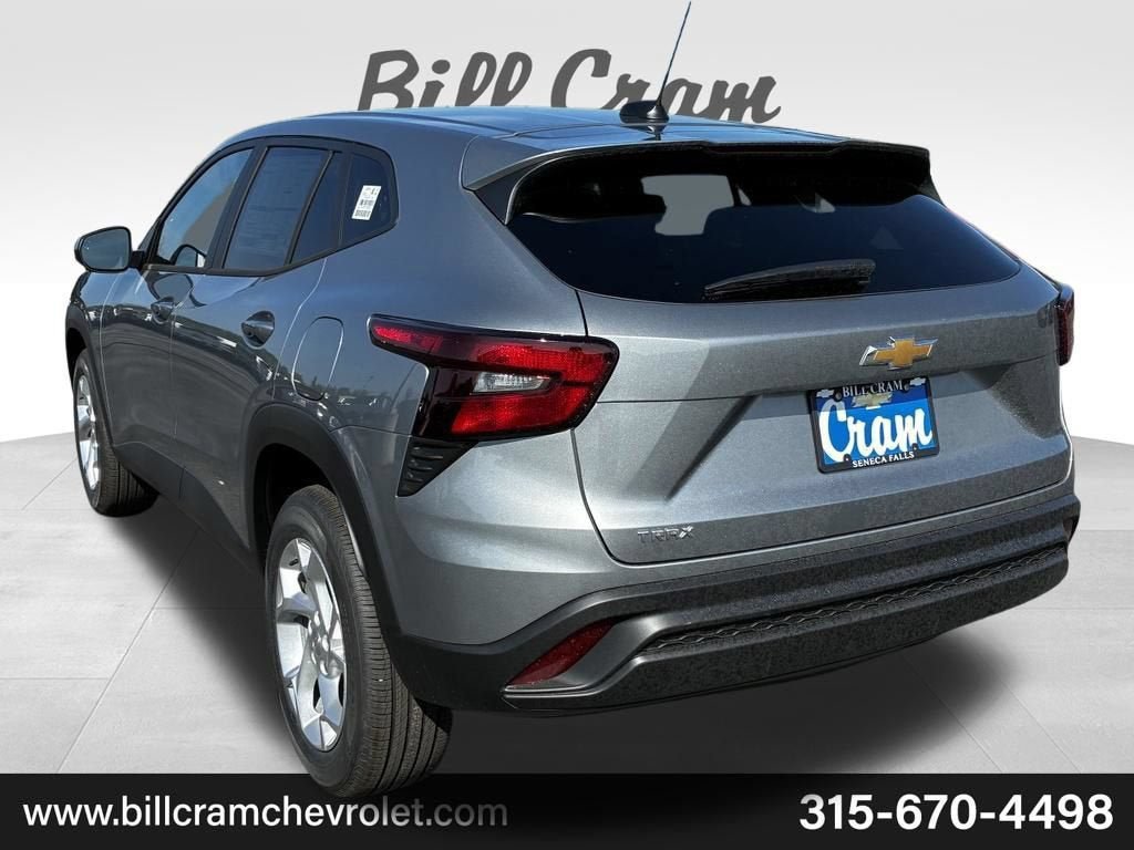 New 2026 Chevrolet Trax LS w/ LS Convenience Package FWD image 29