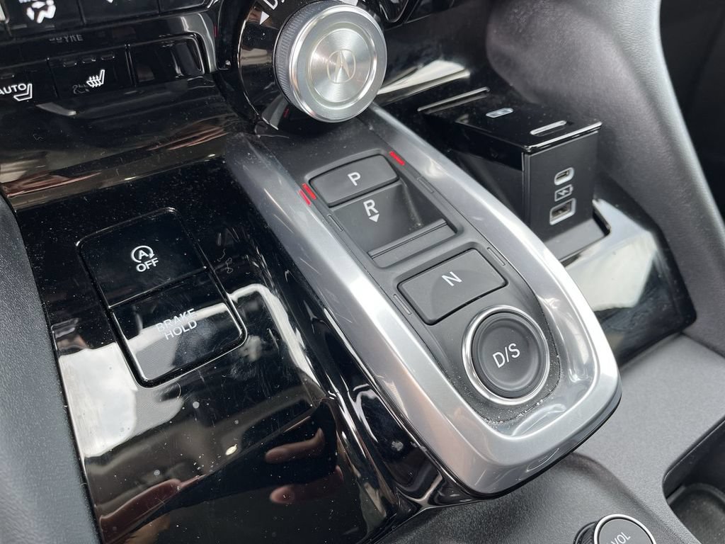 Used 2023 Acura MDX SH-AWD w/ Technology Package image 20