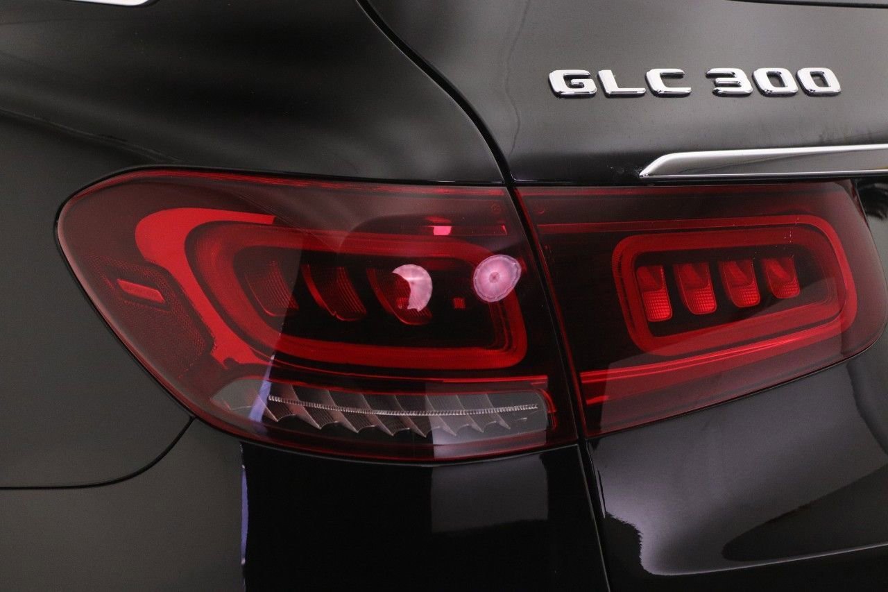 Certified 2022 Mercedes-Benz GLC 300 image 21