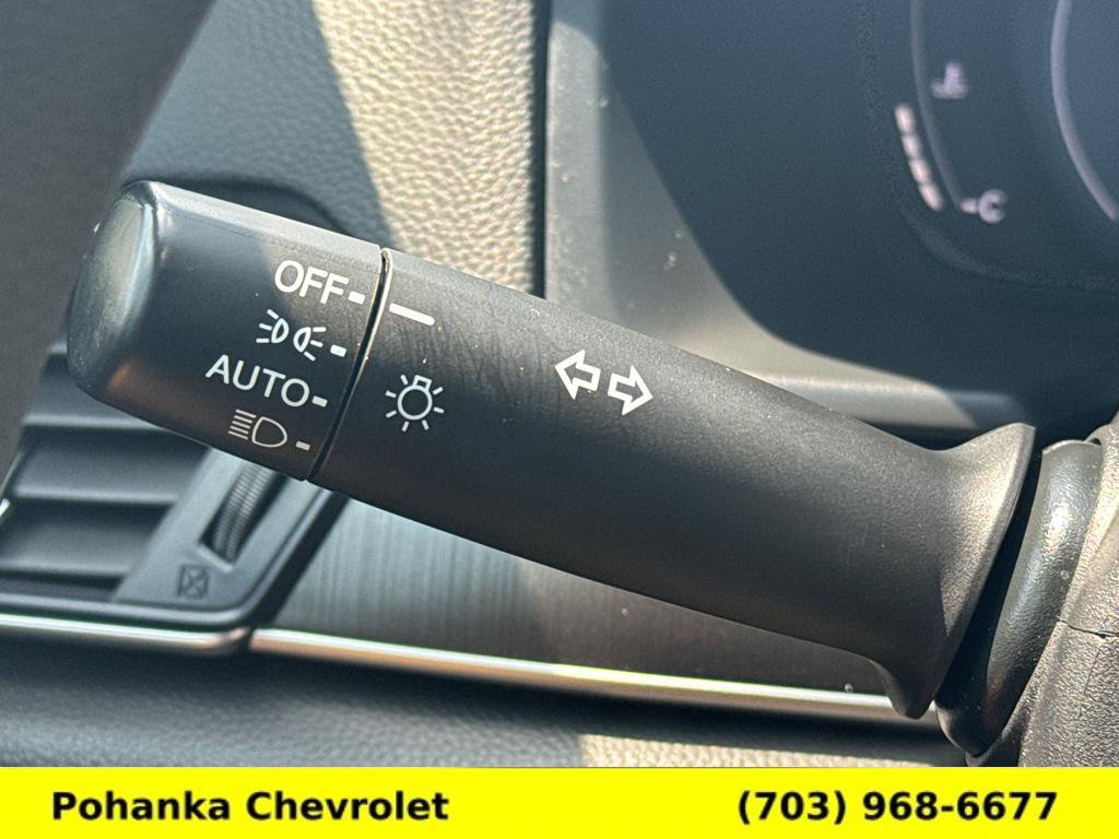 Used 2022 Honda Accord LX image 10