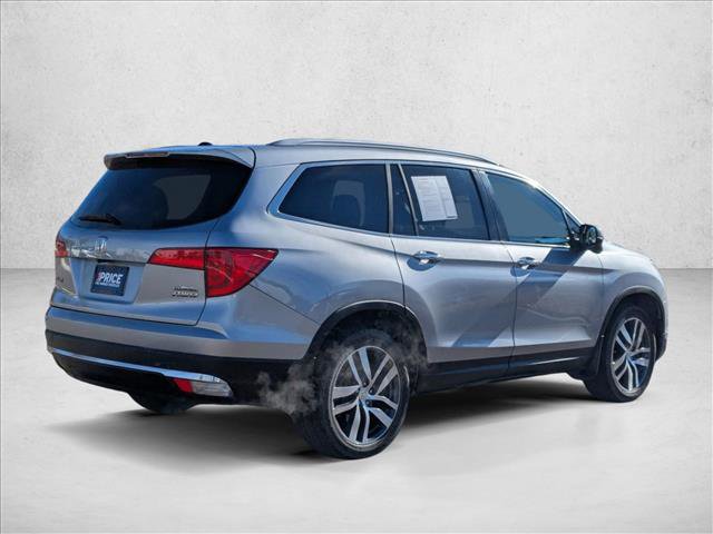 Used 2017 Honda Pilot Touring image 5