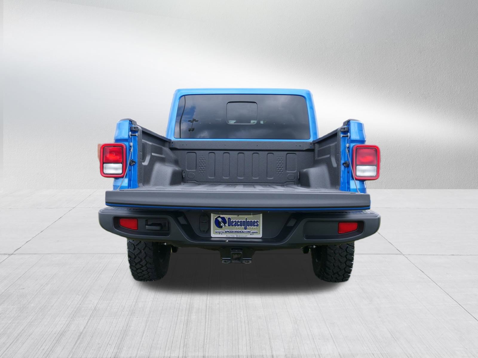New 2025 Jeep Gladiator Sport AWD/4WD image 5