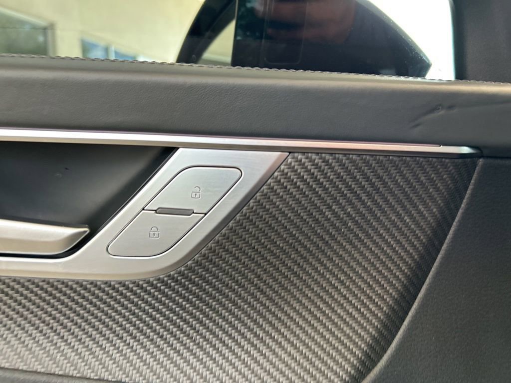 Used 2022 Audi RS 6 w/ Carbon Optic Package image 13