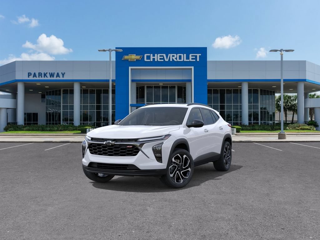 New 2026 Chevrolet Trax RS w/ Sunroof Package FWD image 8