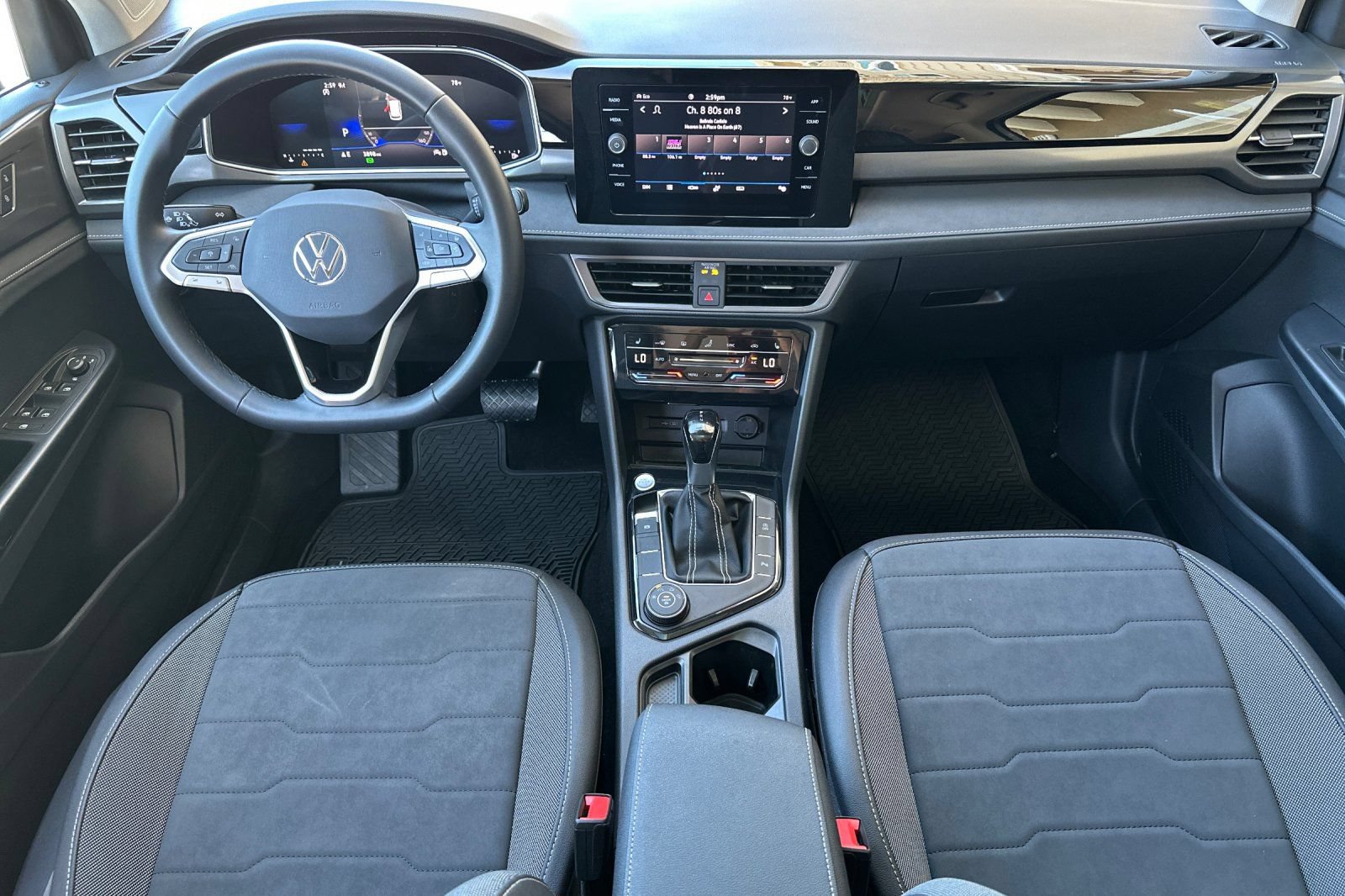 Certified 2026 Volkswagen Taos SE AWD/4WD image 13