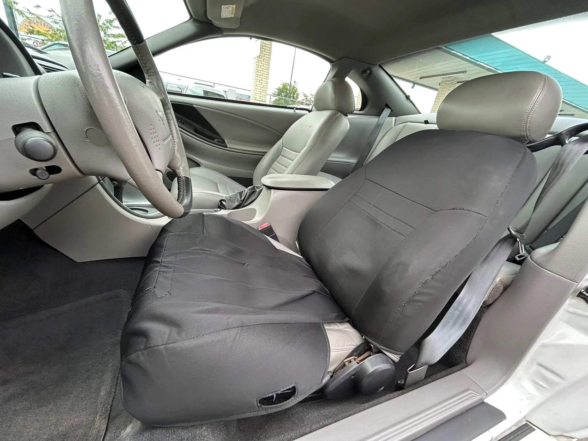 Used 2004 Ford Mustang GT Premium RWD image 9