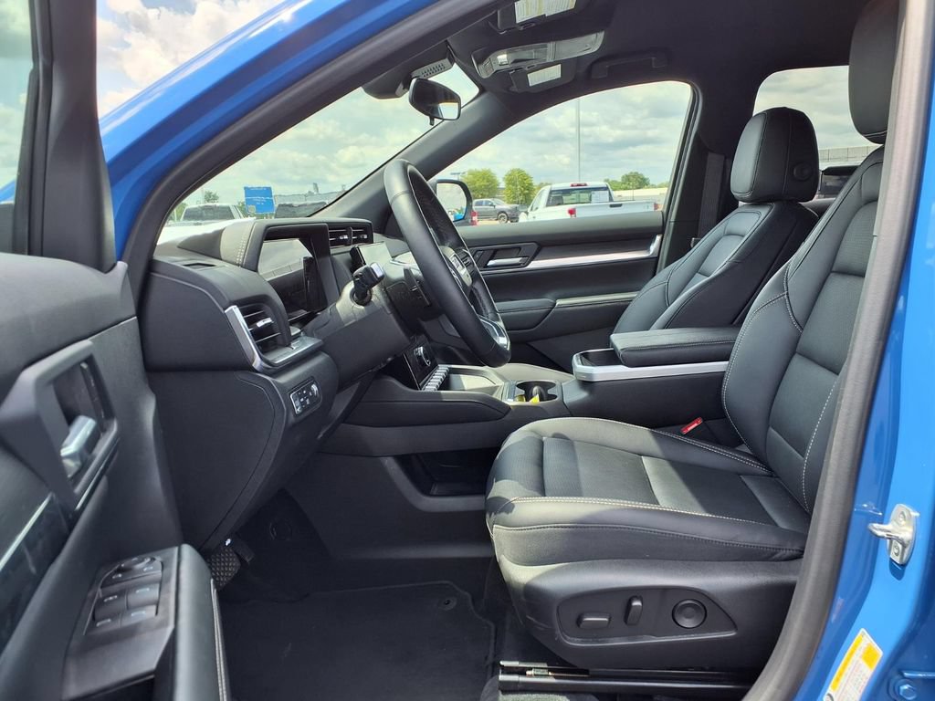 Used 2026 GMC Terrain Elevation w/ Elevation Premium Package AWD/4WD image 23