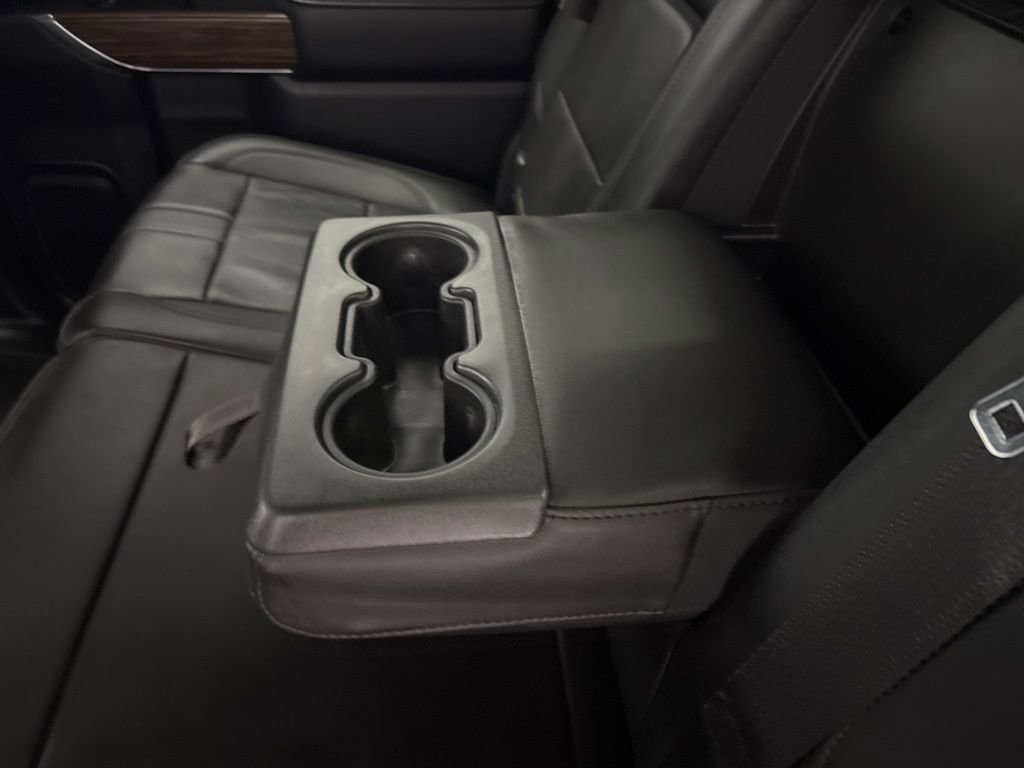 Used 2021 Chevrolet Silverado 1500 High Country image 31