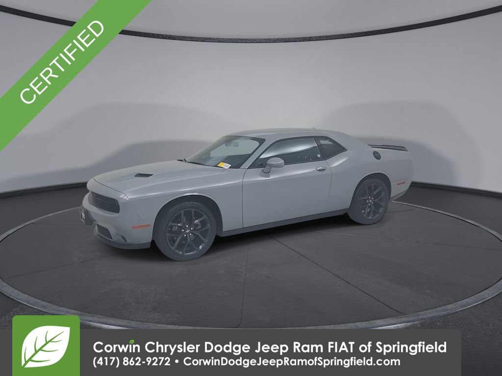 Used 2022 Dodge Challenger SXT w/ Blacktop Package image 9